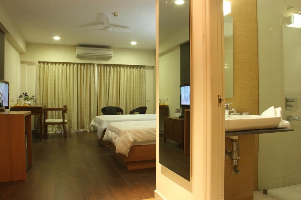 Xanadu Residency Aparthotel โกลกาตา ภายนอก รูปภาพ